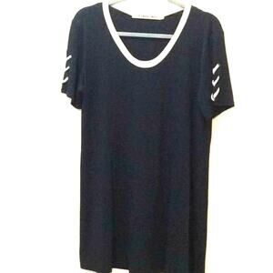 Michael Stars Dress Color- Navy / WhiteTrim Fabric-95% Rayon,5% Spandex Size-Med